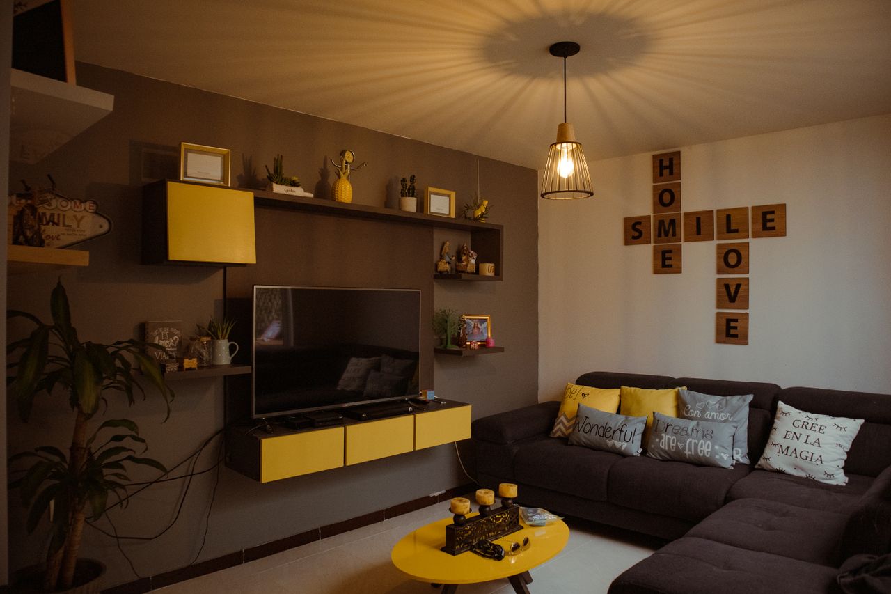 home-img Stylish living room in Popayán, Colombia featuring modern design elements and cozy furniture.